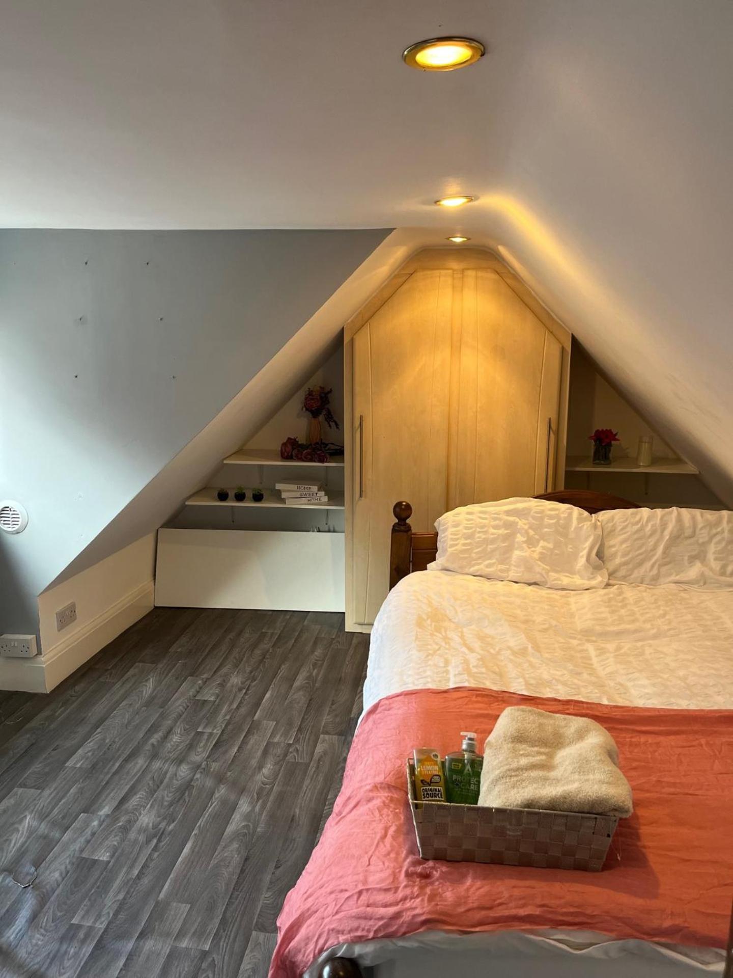 Cozy Room In A Serene House Birmingham Bagian luar foto